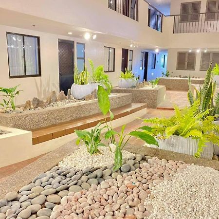 Northpoint Condo, Davao City Eksteriør billede